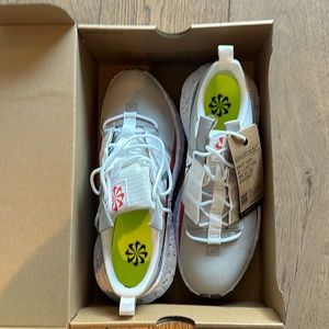 Nike crater impact new!